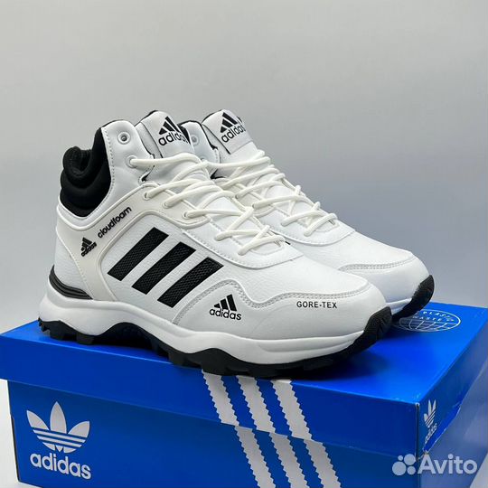 Зимние кроссовки adidas