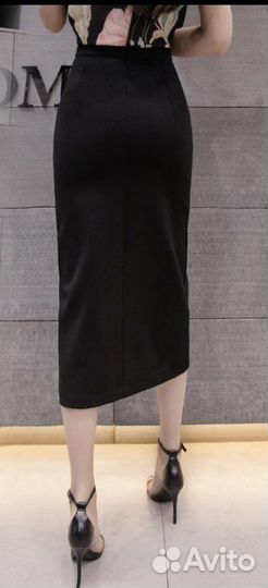 Юбка карандаш новая черная S40