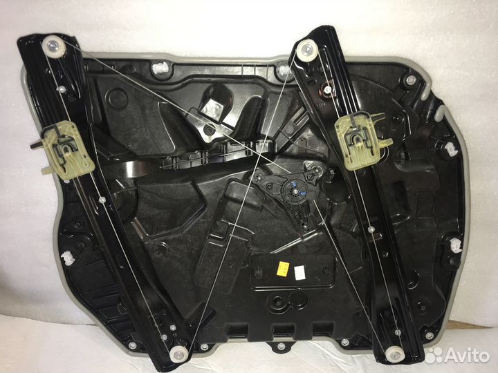 Комплектующие Двери передней правой BMW X5 G05