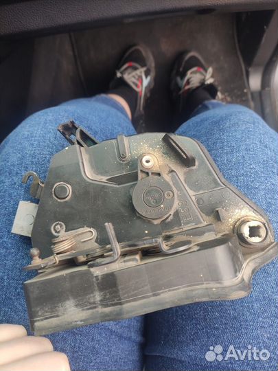 Замок водительской двери оригинал е53 бмв bmw