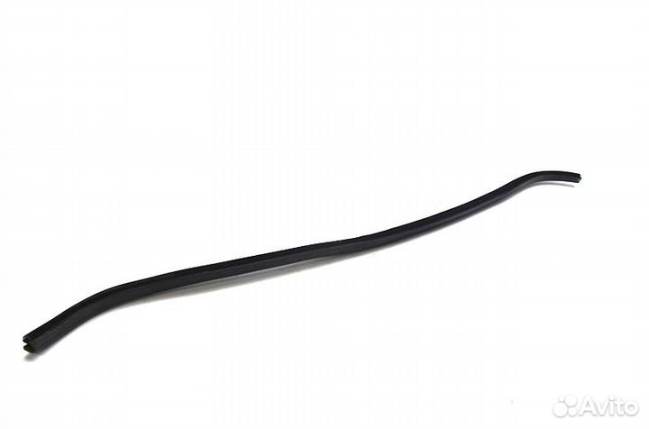 Уплотнитель стекла двери volvo FH16 (01.93)