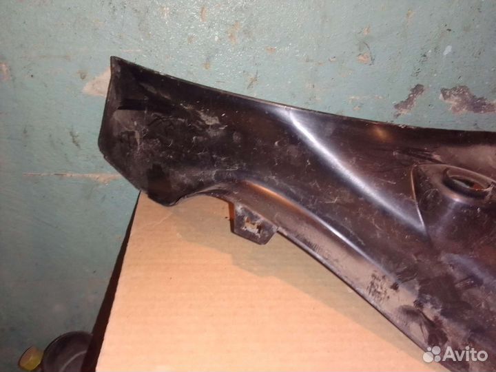Обшивка стойки задняя нижняя левая Peugeot 206