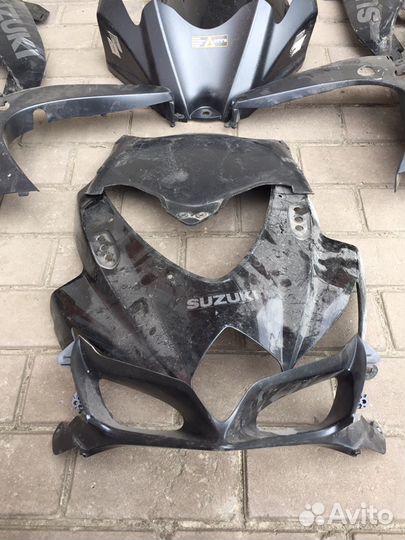 Пластик оригинал на gsx-r 600, 750 k8
