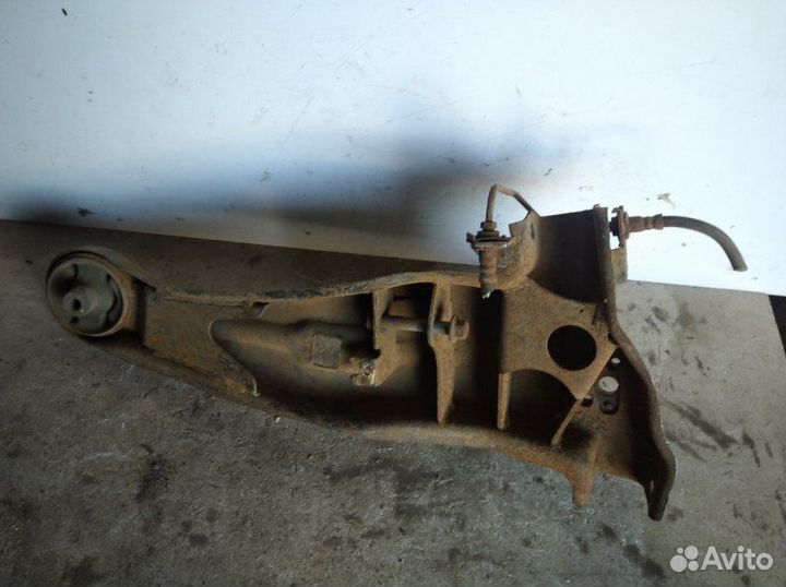 Рычаг продольный задний правый Chery Fora (A21)