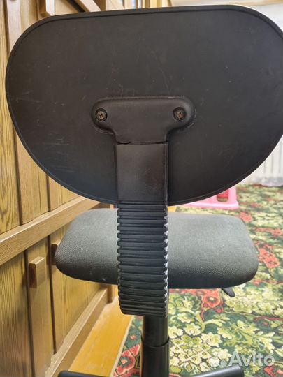 Компьютерное кресло