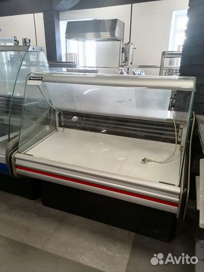 Холодильная витрина cryspi