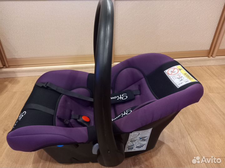 Автомобильное кресло