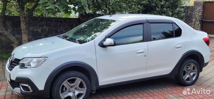 Renault Logan Stepway 1.6 AT, 2021, 75 000 км