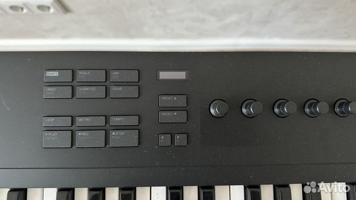 Midi Клавиатура komplete a49 отличное состояние