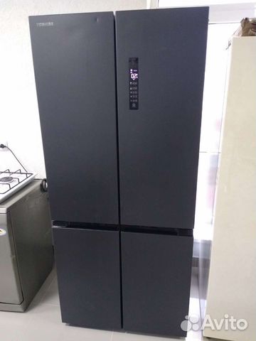 Холодильник многодверный Toshiba 556 л, No Frost