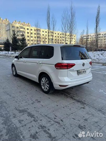 Volkswagen Touran 1.4 AMT, 2021, 22 000 км