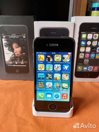 iPhone 4, 8 ГБ
