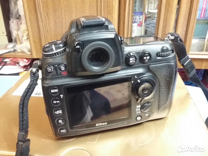 Продам nikon D700 body