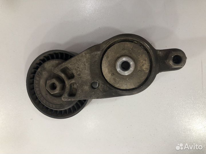 Ролик натяжной агрегатов Camry v50/55