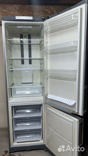 Холодильник hotpoint ariston бу