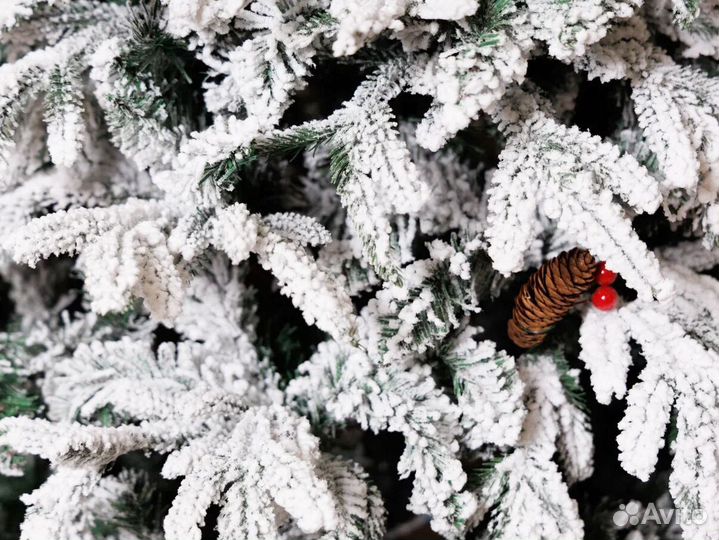 Заснеженная ель пвх+литая 180см