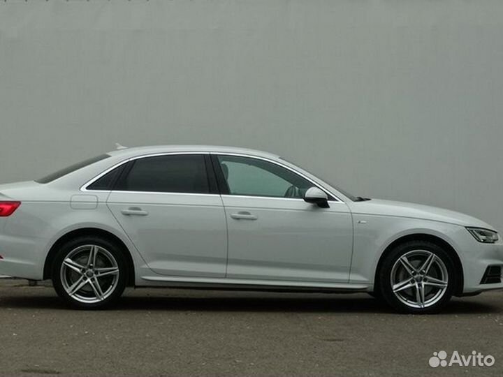 Audi A4 2.0 AMT, 2017, 128 750 км