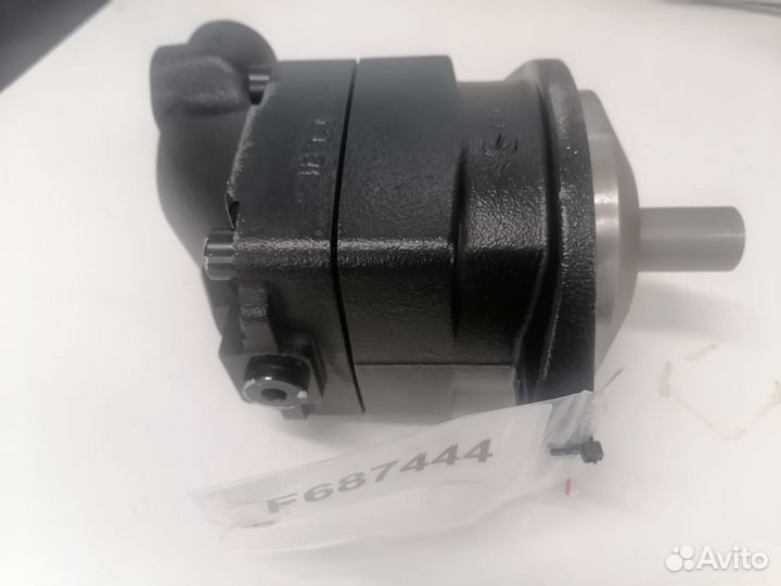 Гидромотор пилы John Deere 758HD