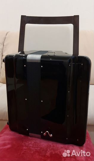 Баян юпитер 2д