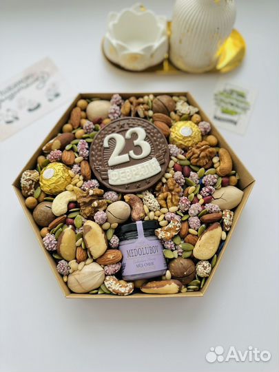 Съедобные боксы, букеты на 23 февраля