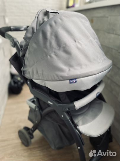 Коляска прогулочная Chicco simplicity