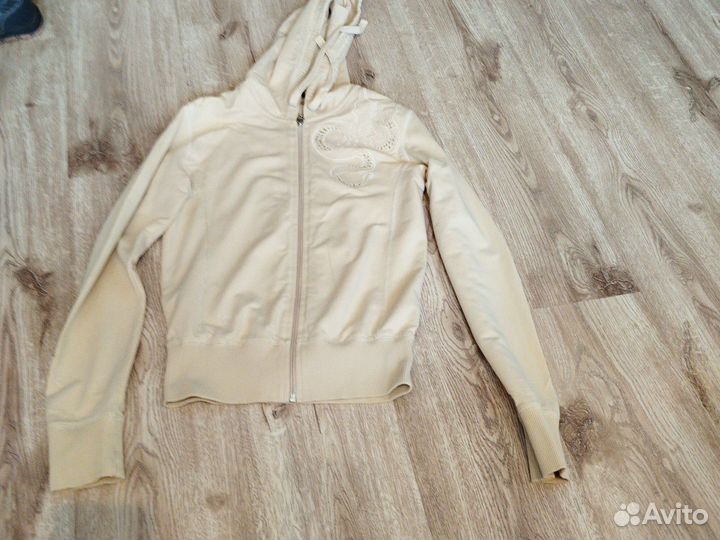 Одежда пакетом девушку