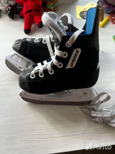 Коньки хоккейные