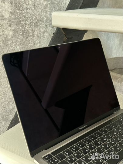 Macbook Pro 13 2020 m1