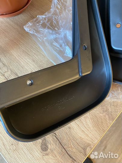 Брызговики Corolla 2014