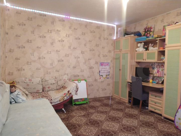 Дом 35 м² на участке 2 сот.