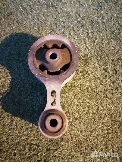 Опора двигателя (подушка двс) задняя G33E-39-040A