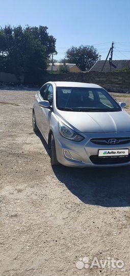 Hyundai Solaris 1.6 AT, 2012, 194 000 км