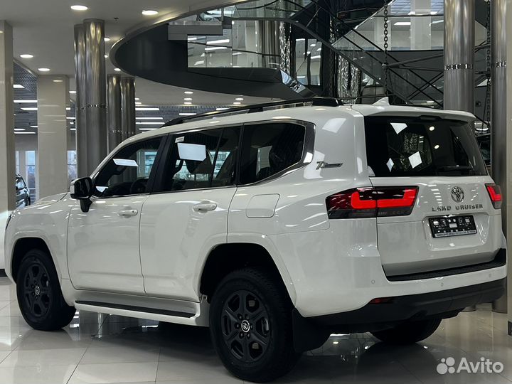 Toyota Land Cruiser 3.5 AT, 2023, 90 км
