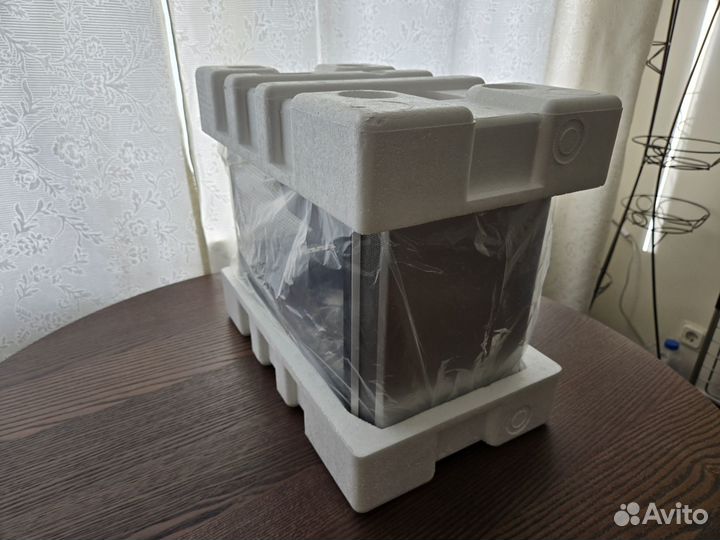 Корпус mini-ITX Lian Li TU-150 Silver Новый