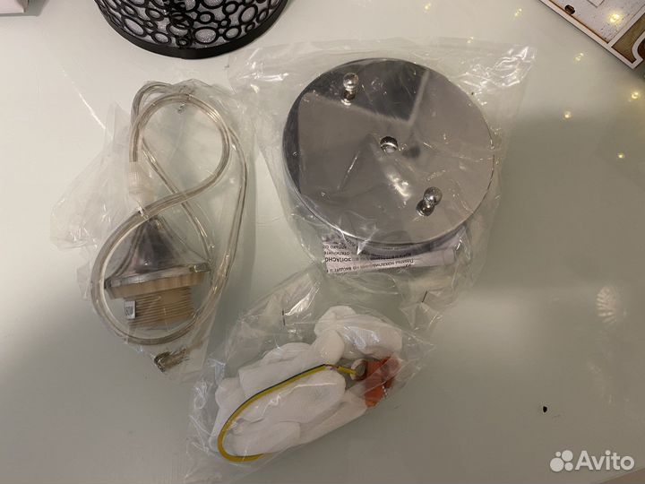 Светильник новый