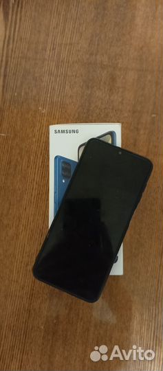Samsung Galaxy A12, 4/64 ГБ