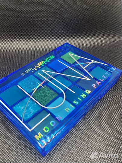 Палетка теней Influence Beauty Luna (Moon)