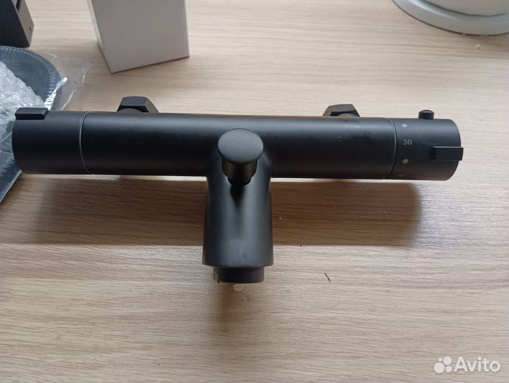 Смеситель с термостатом