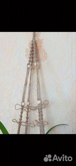 Кашпо подвесное для цветов из макраме