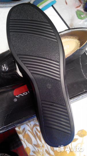 Туфли женские Absent