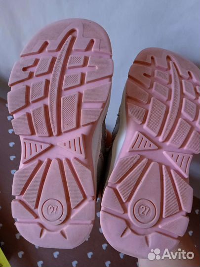 Ботинки для девочки осень -зима 27размер