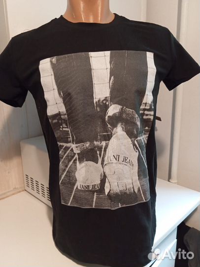 Мужская футболка armani jeans размер М бу в отл.с