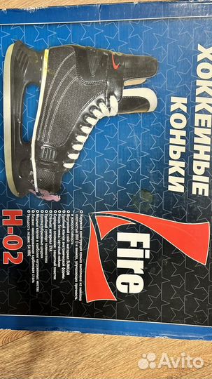 Коньки хоккейные детские