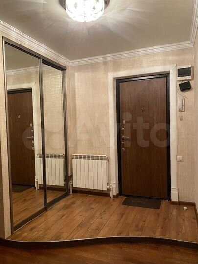 2-к. квартира, 56 м², 1/5 эт.