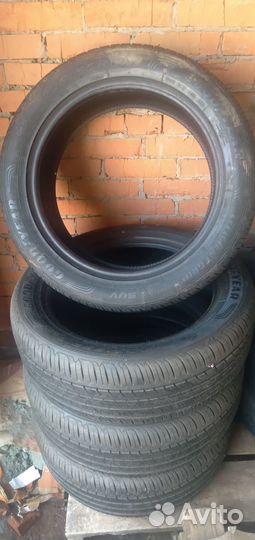 Goodyear EfficientGrip Performance SUV 225/55 R19