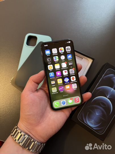 iPhone 12 Pro, 256 ГБ