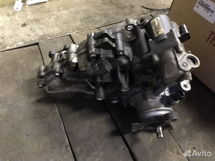 Раздаточная коробка Kia Stinger 473004J000