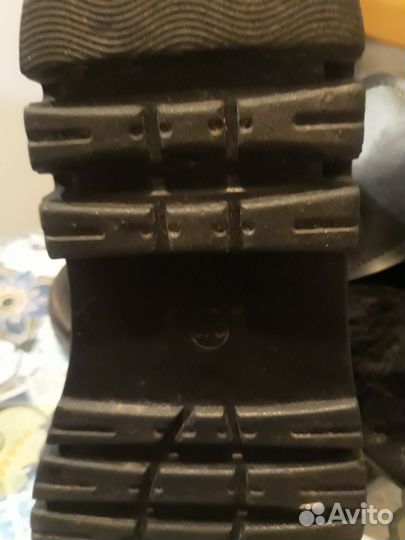 Ботинки женские 37 размер новые