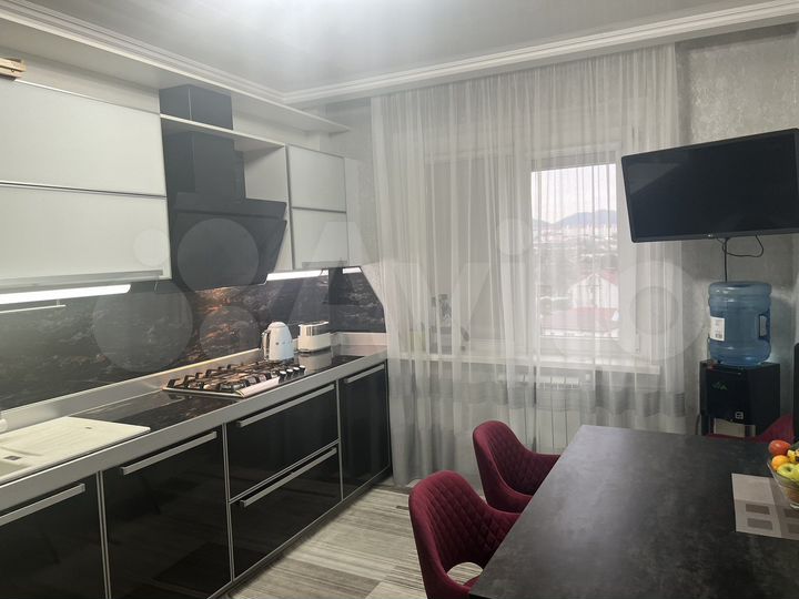 3-к. квартира, 70 м², 8/9 эт.
