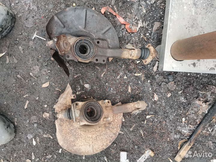 Поворотный кулак для Нива Шевроле